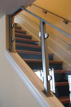 rampe escalier sur mesure en inox et verre var